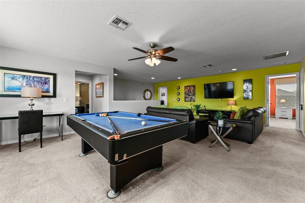 For Sale: $555,000 (7 beds, 6 baths, 3526 Square Feet)