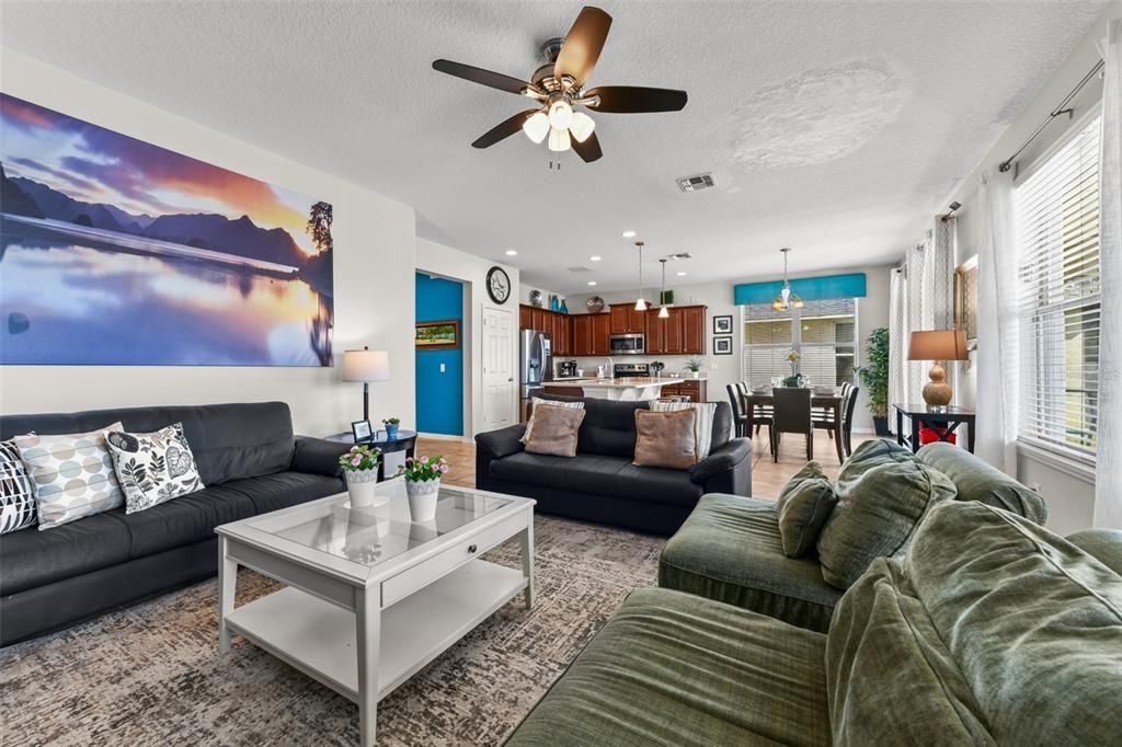 For Sale: $555,000 (7 beds, 6 baths, 3526 Square Feet)