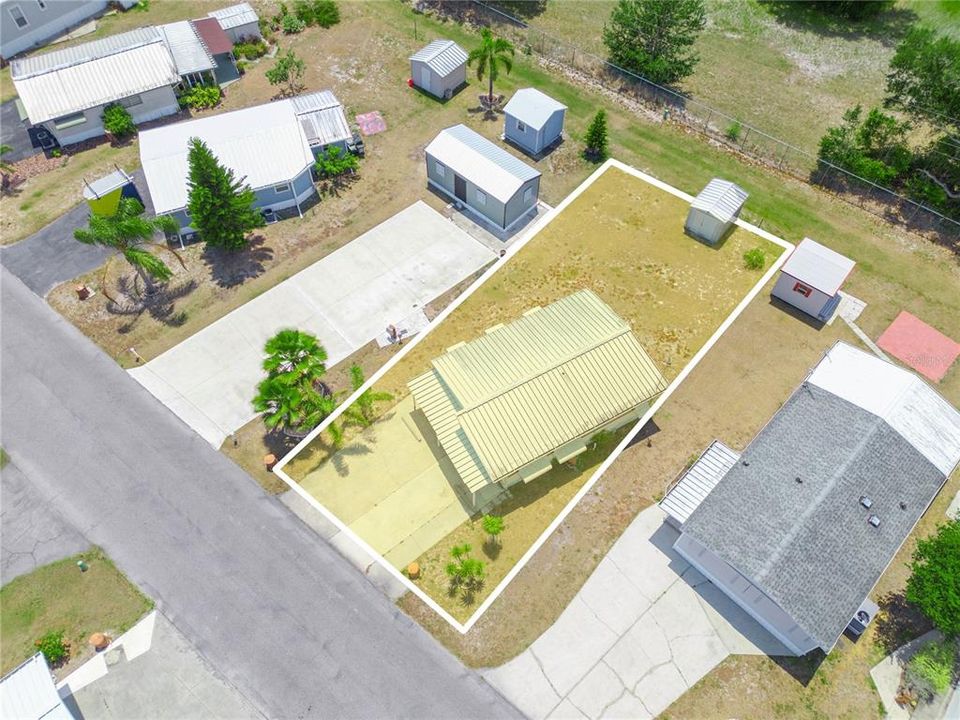For Sale: $75,000 (1 beds, 1 baths, 760 Square Feet)