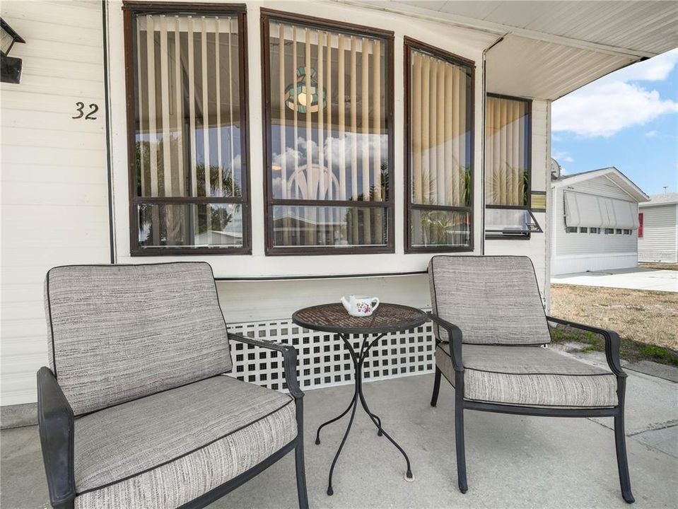 For Sale: $75,000 (1 beds, 1 baths, 760 Square Feet)