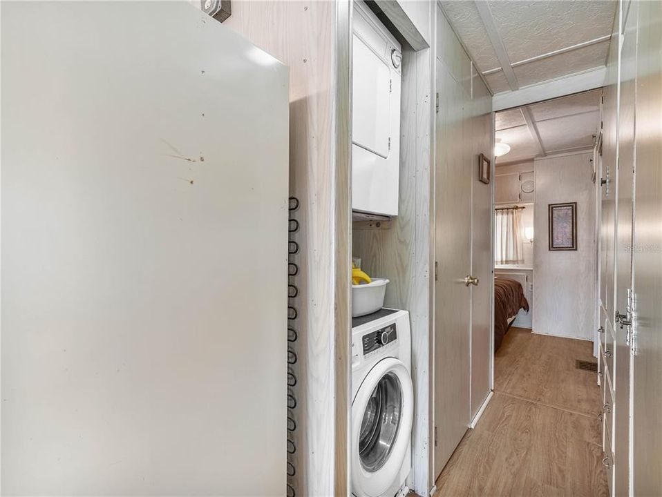 For Sale: $75,000 (1 beds, 1 baths, 760 Square Feet)