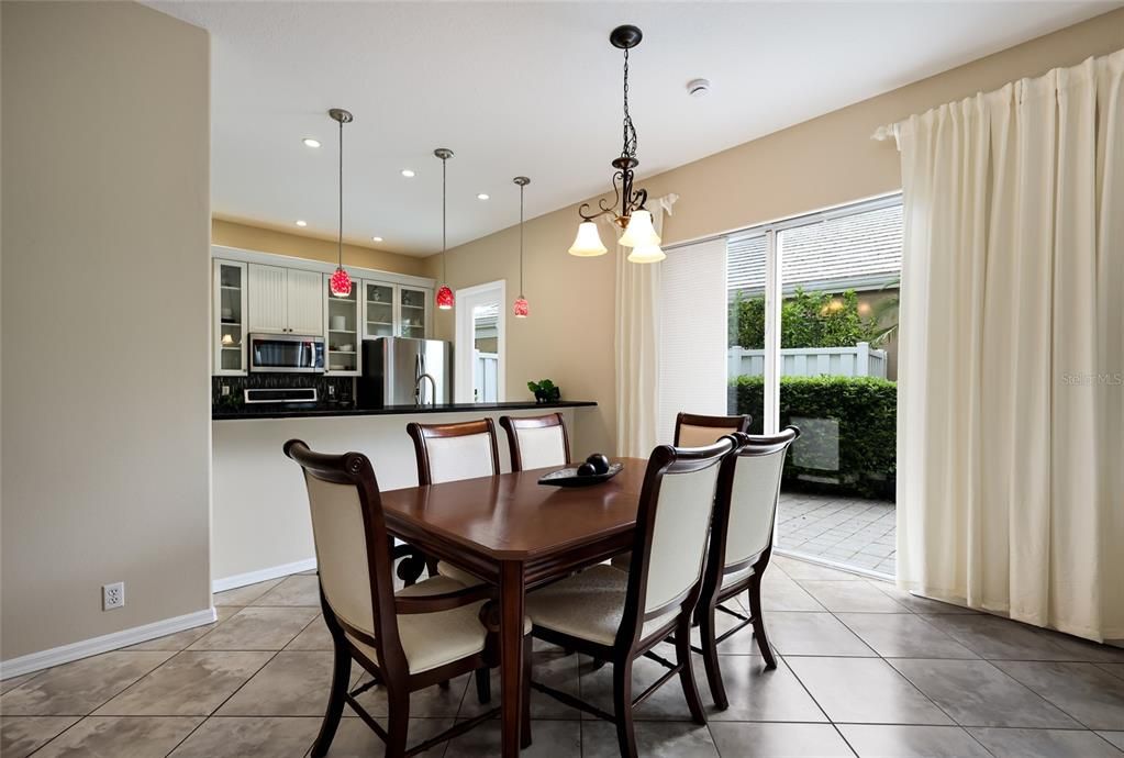 For Sale: $495,000 (2 beds, 2 baths, 1491 Square Feet)
