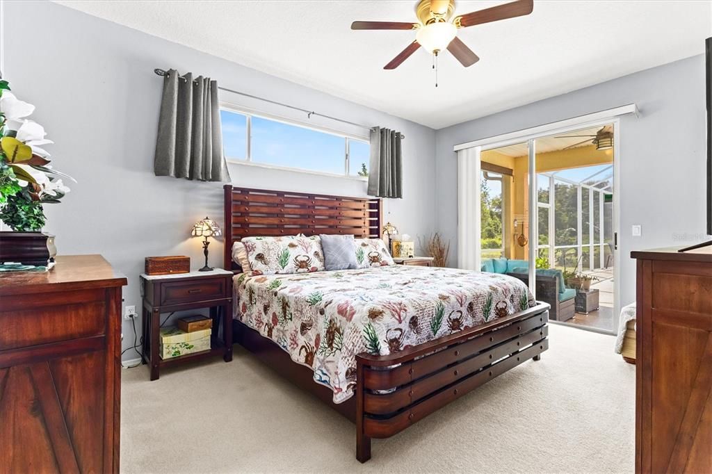 For Sale: $424,900 (4 beds, 2 baths, 1924 Square Feet)
