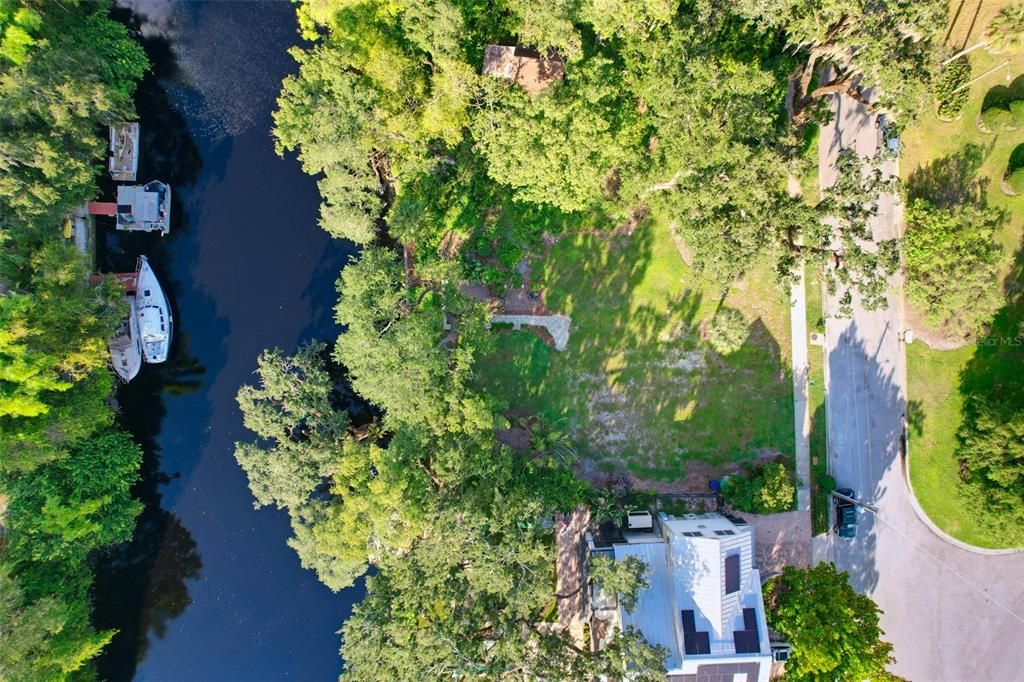 For Sale: $525,000 (0.25 acres)