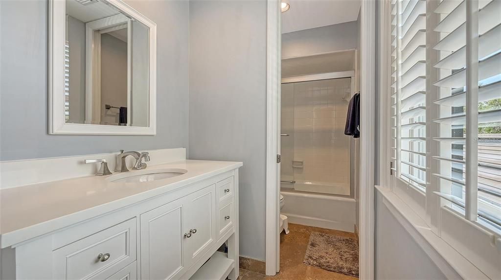 For Sale: $679,000 (2 beds, 2 baths, 1890 Square Feet)
