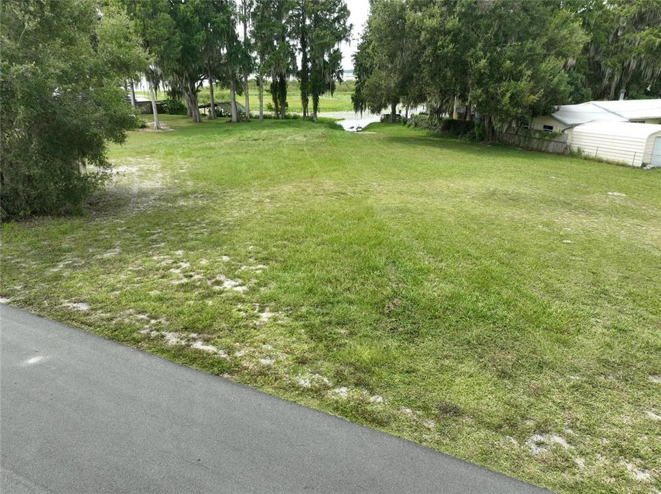 待售: $139,900 (0.34 acres)