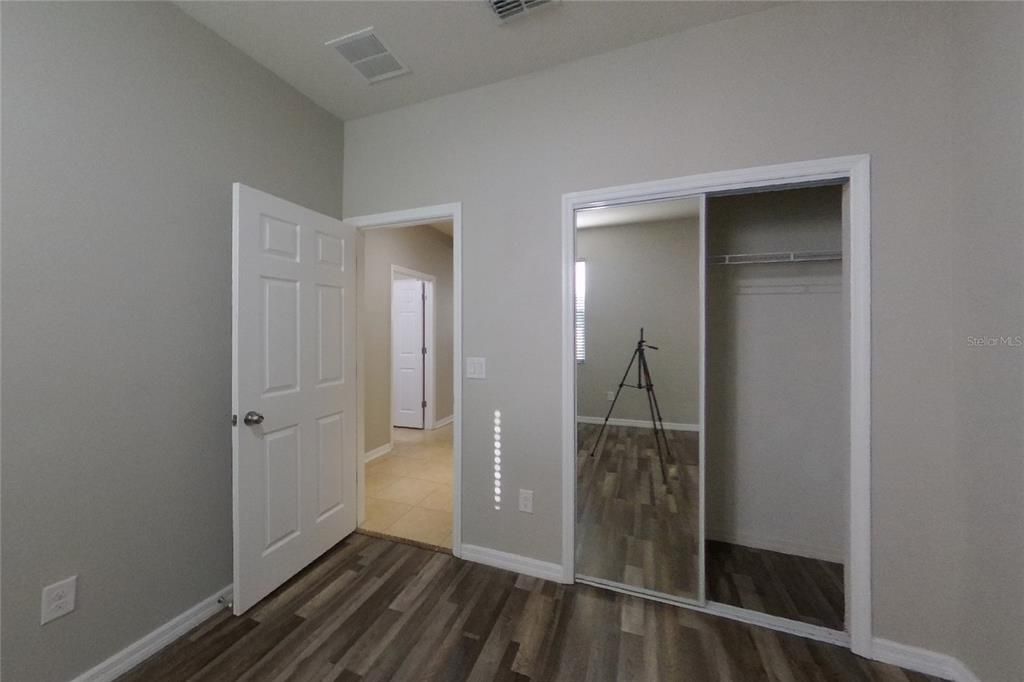 For Rent: $2,129 (3 beds, 2 baths, 1677 Square Feet)