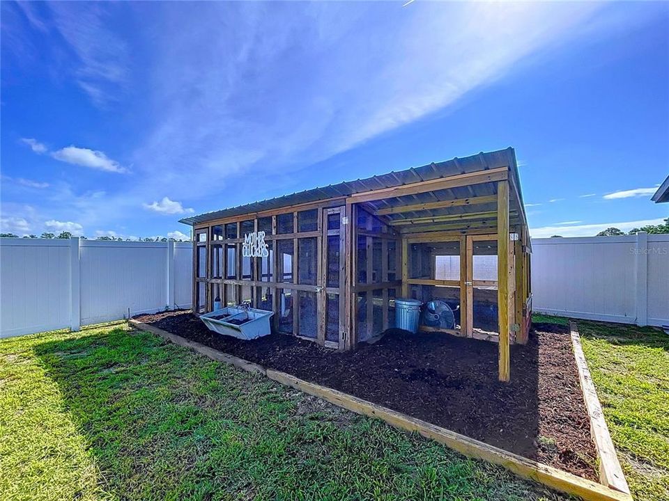 : $374,000 (2 camas, 2 baños, 1672 Pies cuadrados)