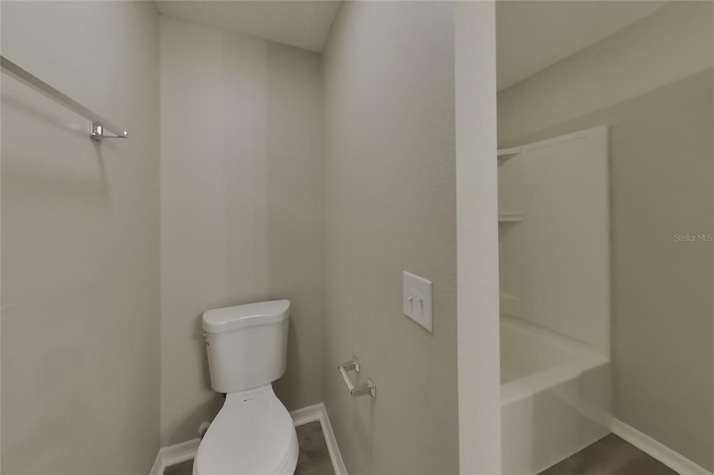 For Rent: $1,749 (3 beds, 2 baths, 1401 Square Feet)