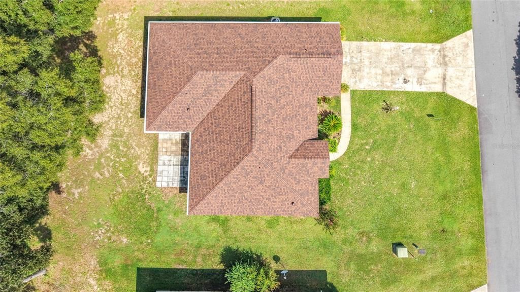 For Sale: $269,900 (4 beds, 2 baths, 1915 Square Feet)