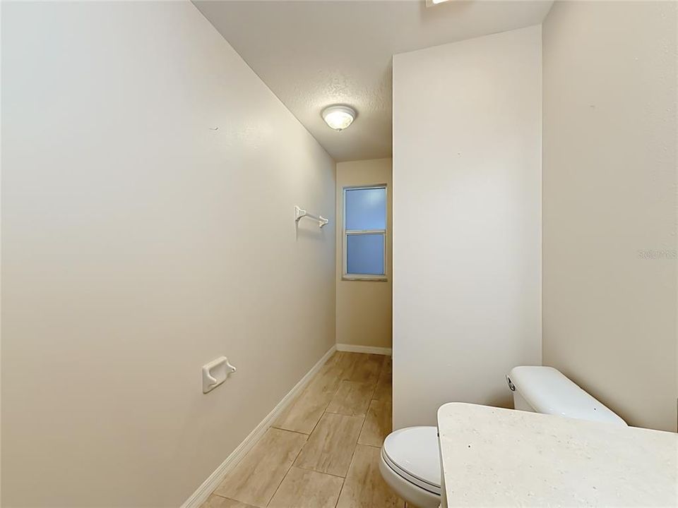 For Sale: $269,900 (4 beds, 2 baths, 1915 Square Feet)