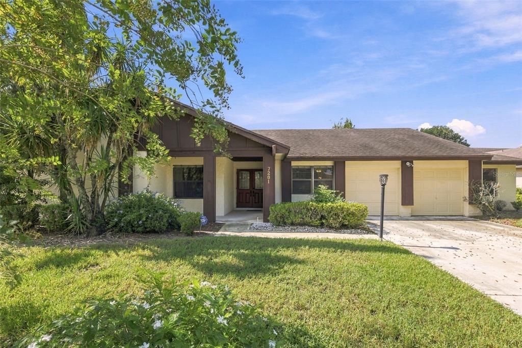 En Venta: $650,000 (4 camas, 3 baños, 2280 Pies cuadrados)
