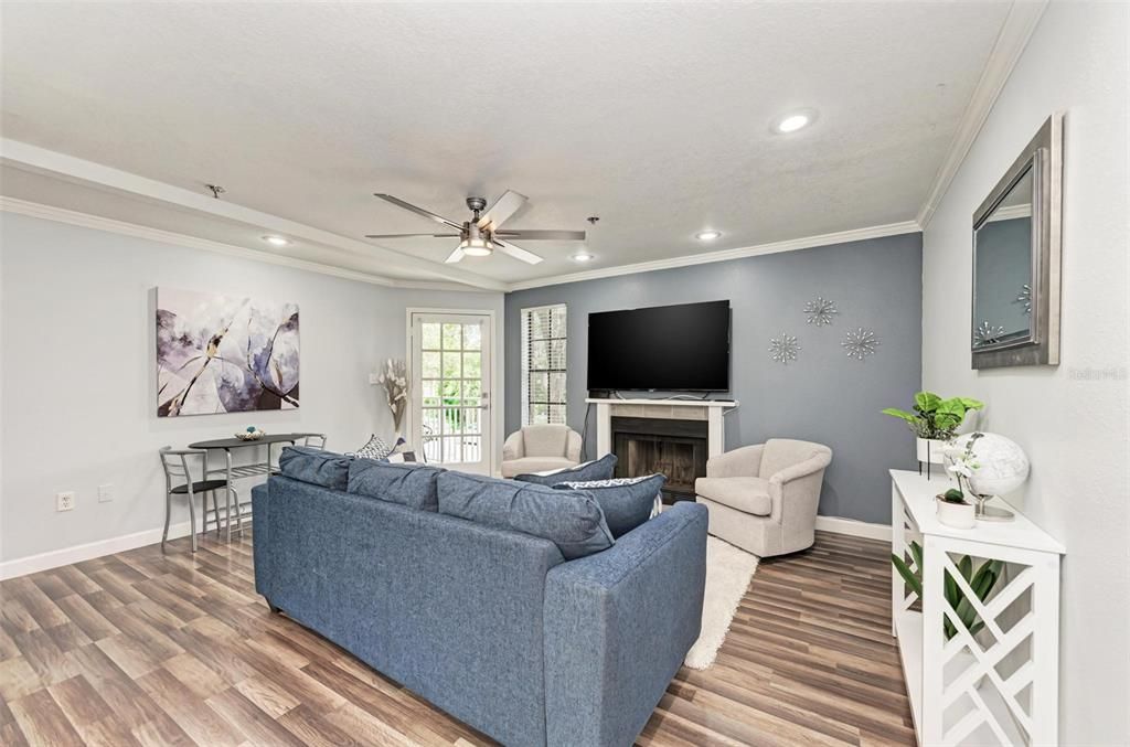 For Rent: $3,150 (1 beds, 1 baths, 668 Square Feet)