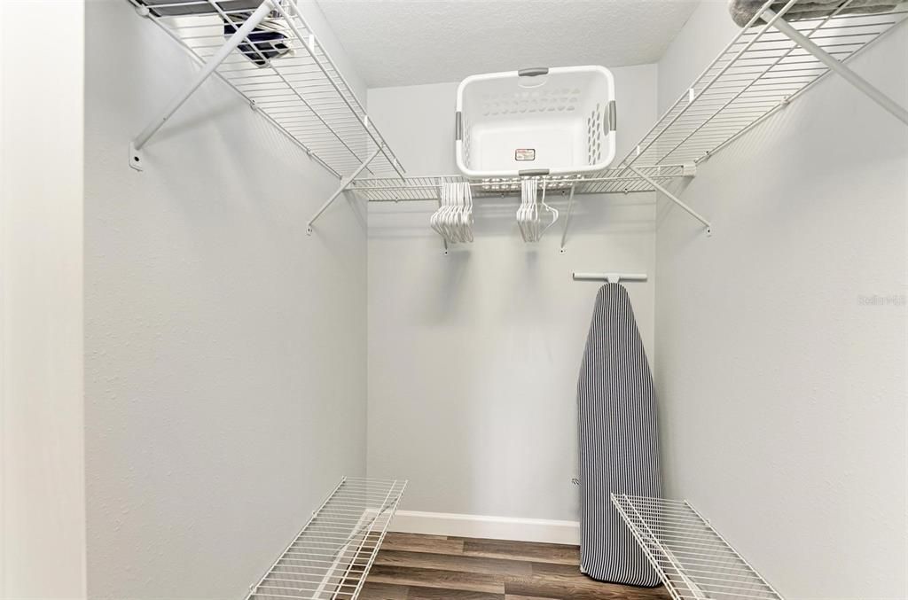 For Rent: $3,150 (1 beds, 1 baths, 668 Square Feet)