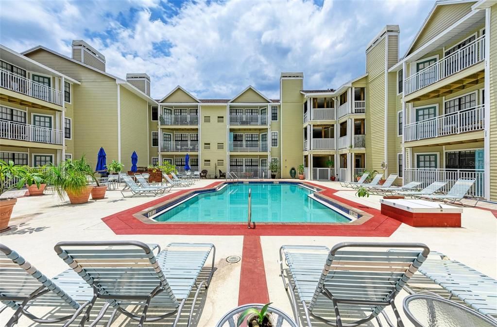 For Rent: $3,150 (1 beds, 1 baths, 668 Square Feet)