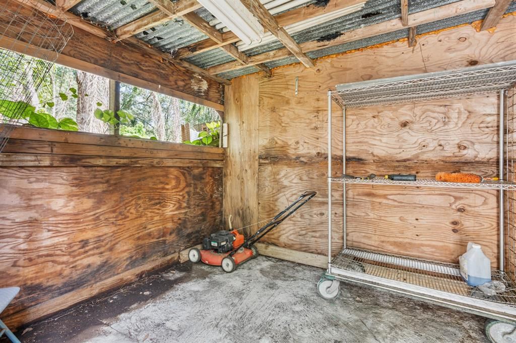 На продажу: $349,000 (3 спален, 1 ванн, 988 Квадратных фут)