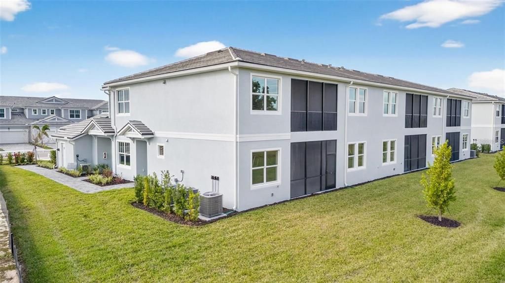 For Rent: $2,700 (3 beds, 2 baths, 1740 Square Feet)