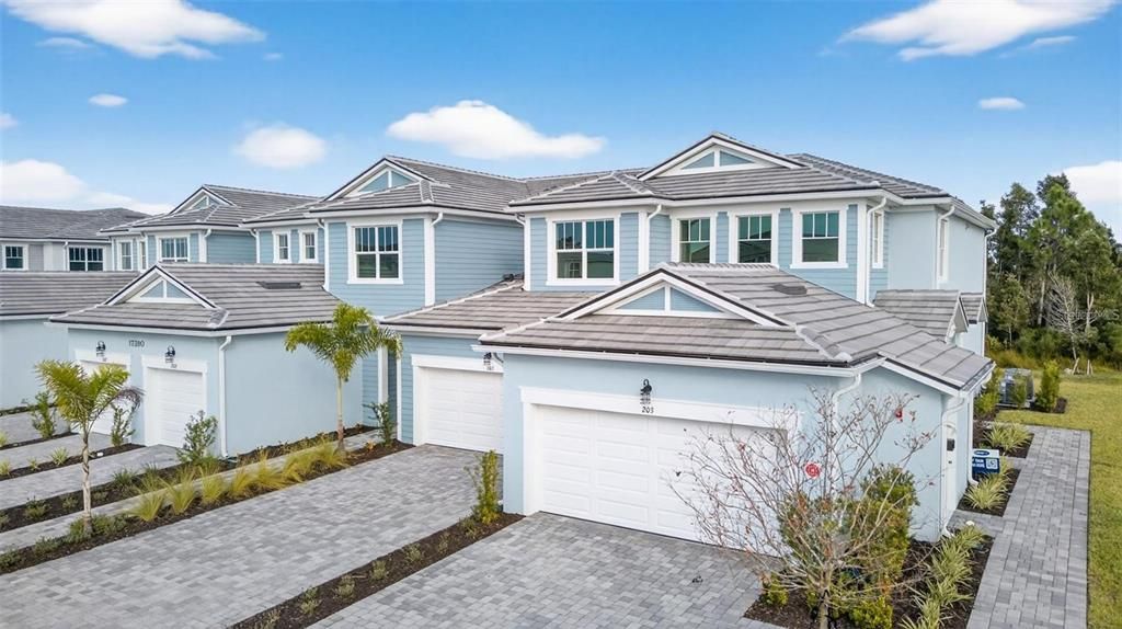 For Rent: $2,700 (3 beds, 2 baths, 1740 Square Feet)