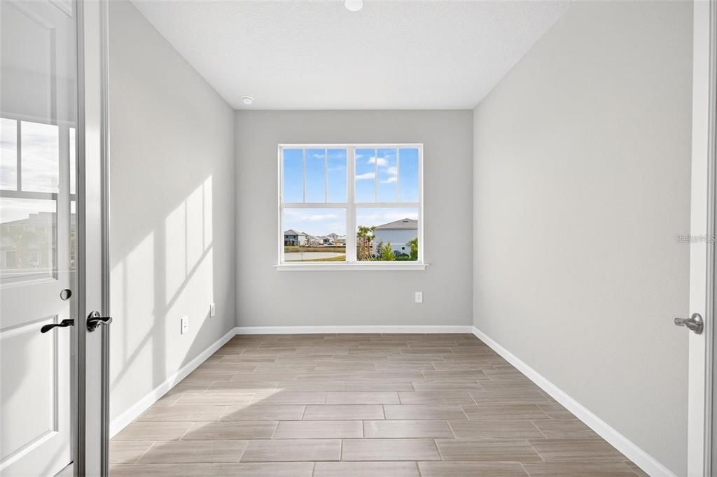 For Rent: $2,700 (3 beds, 2 baths, 1740 Square Feet)