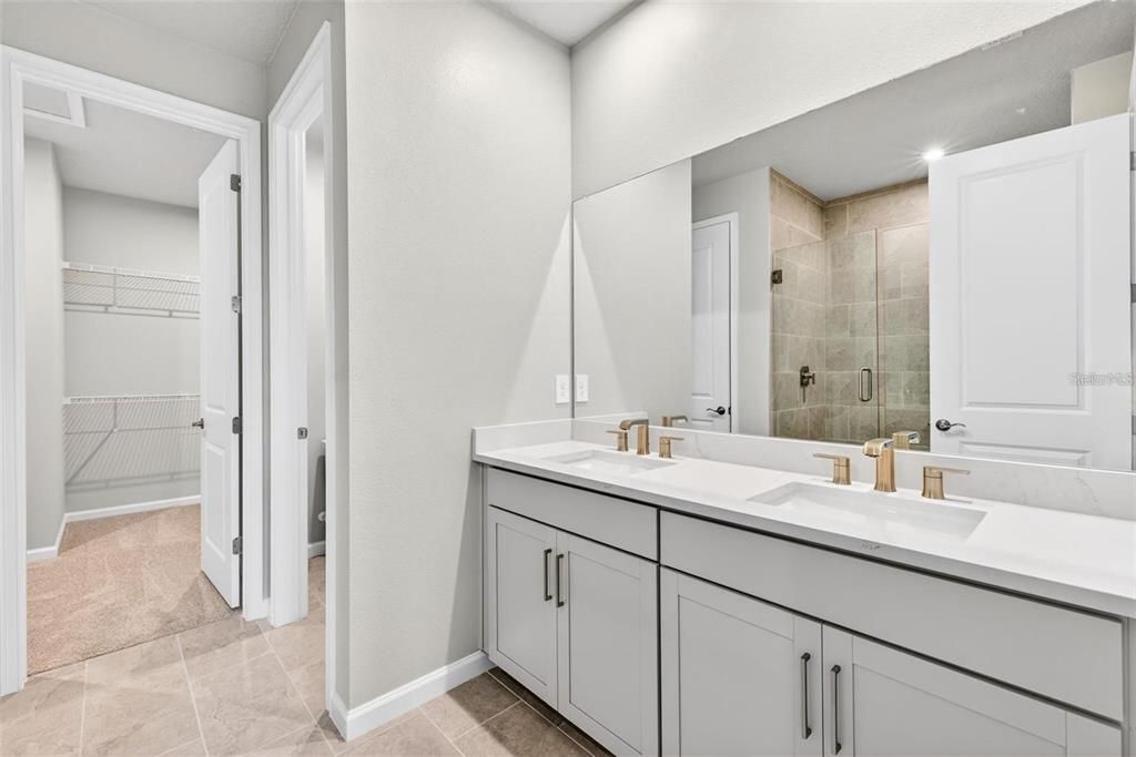 For Rent: $2,700 (3 beds, 2 baths, 1740 Square Feet)