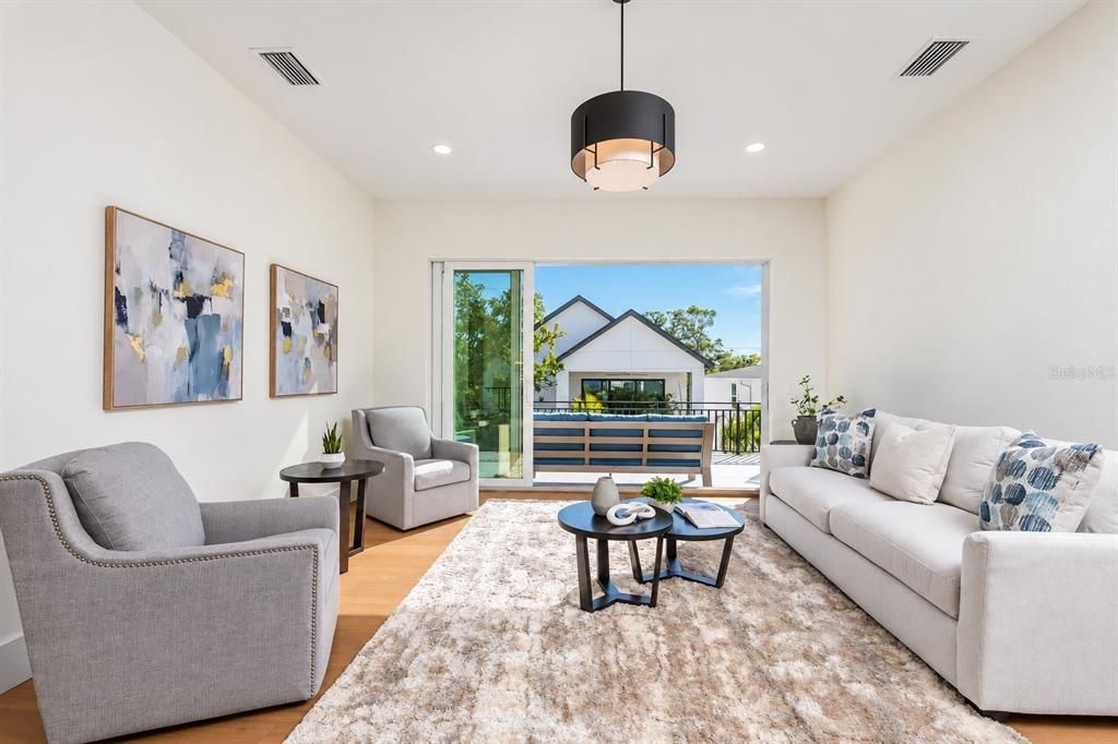 For Sale: $2,190,000 (5 beds, 5 baths, 3356 Square Feet)
