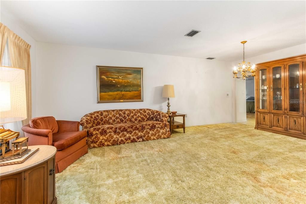 For Sale: $409,900 (2 beds, 2 baths, 1794 Square Feet)