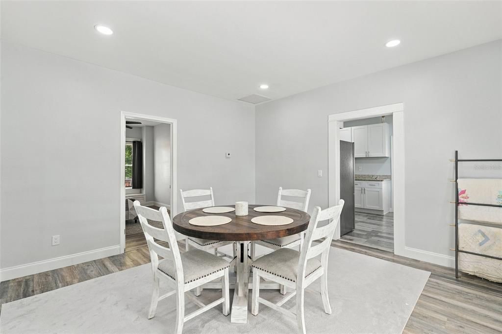 For Sale: $265,000 (3 beds, 2 baths, 1474 Square Feet)