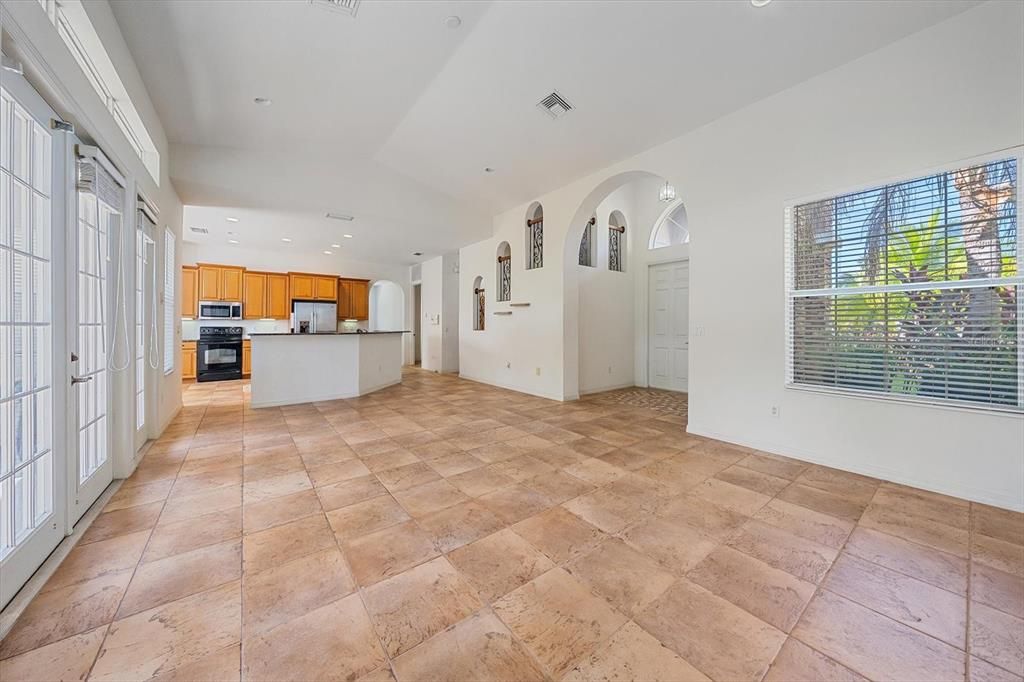 For Sale: $549,000 (4 beds, 4 baths, 2836 Square Feet)