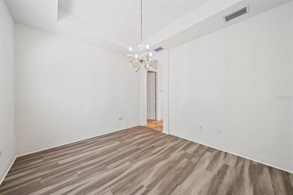 For Sale: $549,000 (4 beds, 4 baths, 2836 Square Feet)