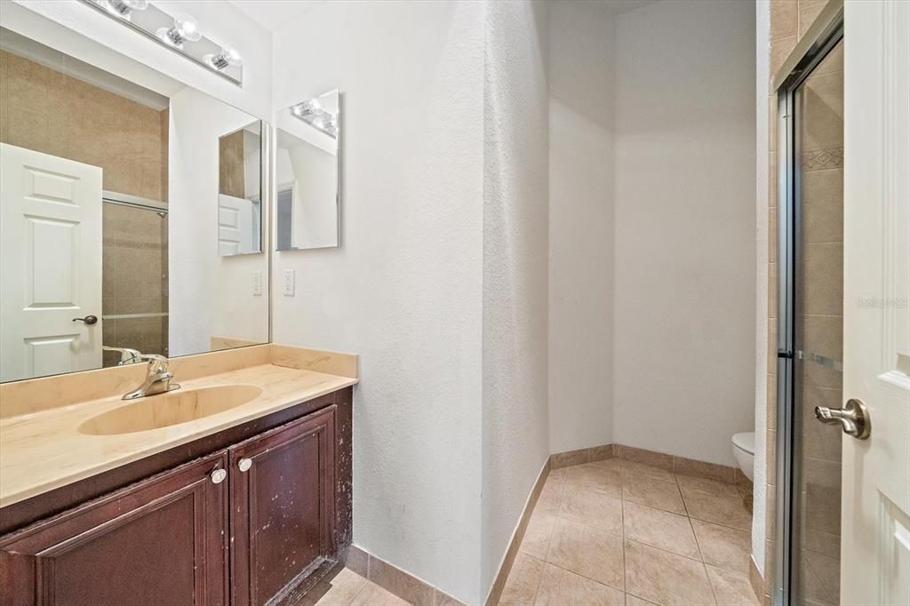 For Sale: $549,000 (4 beds, 4 baths, 2836 Square Feet)