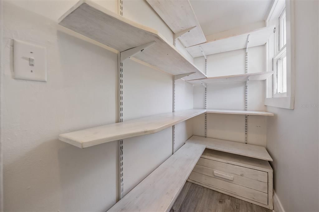 В аренду: $3,700 (3 спален, 2 ванн, 2032 Квадратных фут)