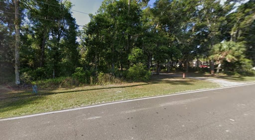 待售: $650,000 (6.57 acres)
