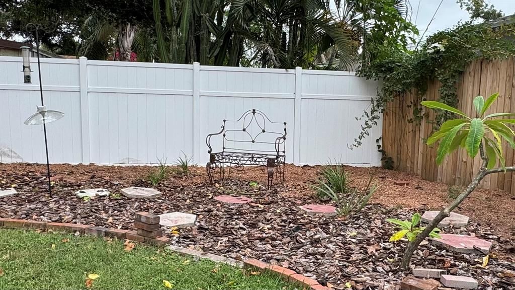 For Rent: $3,500 (3 beds, 2 baths, 2137 Square Feet)
