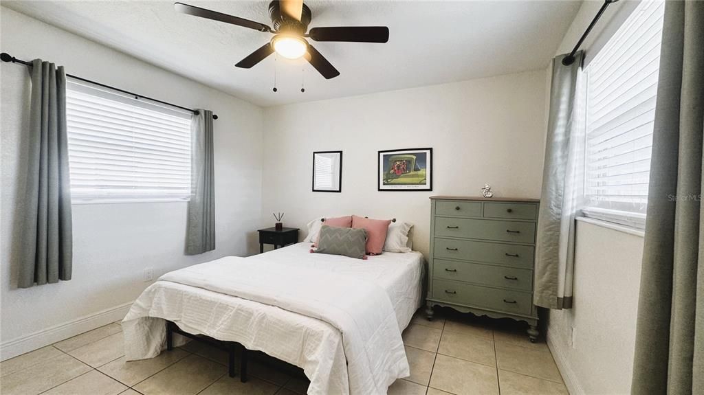 For Rent: $3,500 (3 beds, 2 baths, 2137 Square Feet)