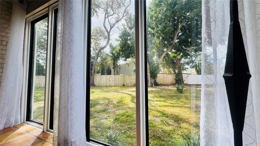 For Rent: $3,500 (3 beds, 2 baths, 2137 Square Feet)
