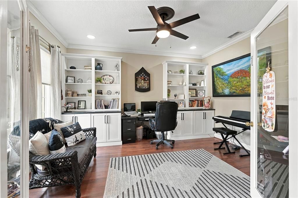 For Sale: $724,000 (5 beds, 3 baths, 3738 Square Feet)
