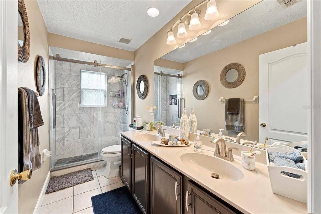 For Sale: $724,000 (5 beds, 3 baths, 3738 Square Feet)