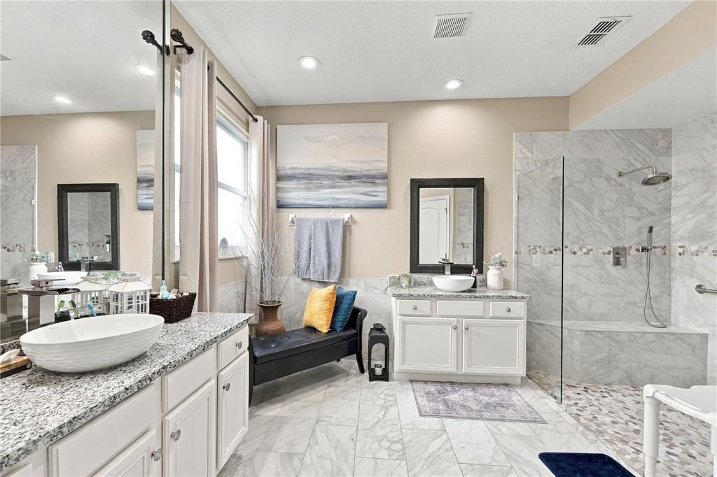 For Sale: $724,000 (5 beds, 3 baths, 3738 Square Feet)