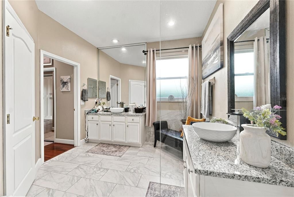 For Sale: $724,000 (5 beds, 3 baths, 3738 Square Feet)