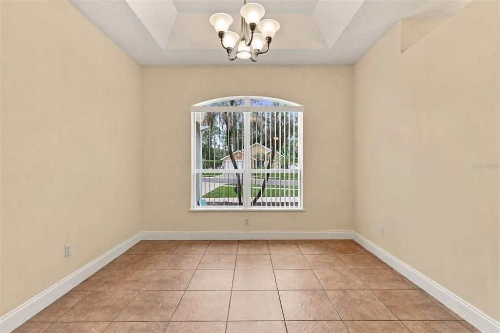 En Venta: $340,000 (3 camas, 2 baños, 1707 Pies cuadrados)