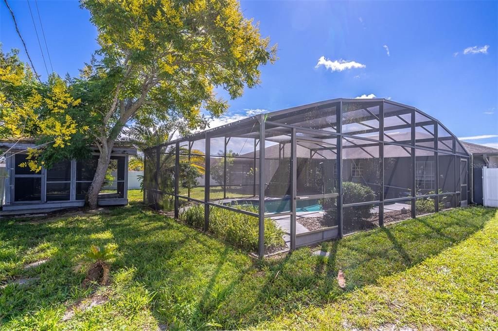 For Sale: $345,000 (3 beds, 2 baths, 1567 Square Feet)