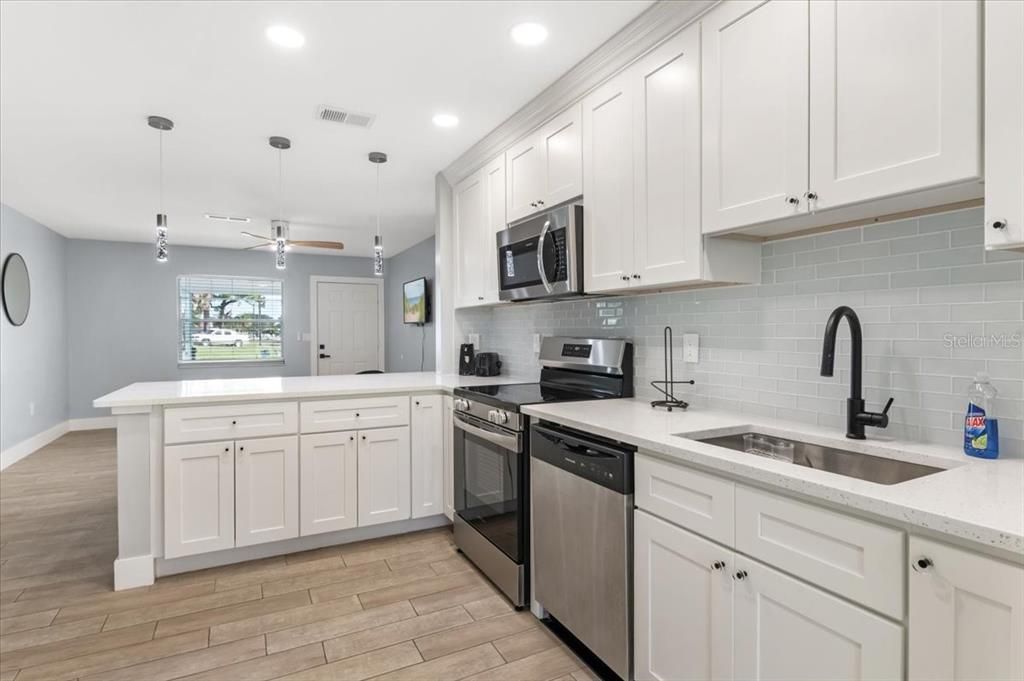 For Sale: $485,000 (4 beds, 0 baths, 2320 Square Feet)