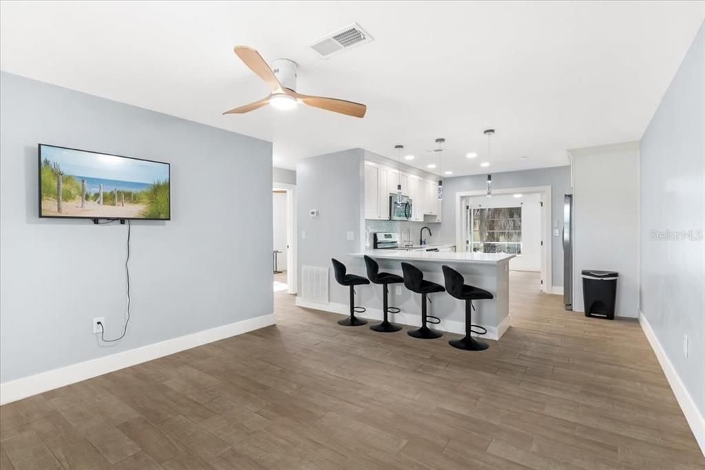 For Sale: $485,000 (4 beds, 0 baths, 2320 Square Feet)