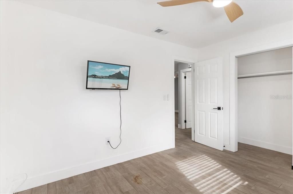 For Sale: $485,000 (4 beds, 0 baths, 2320 Square Feet)