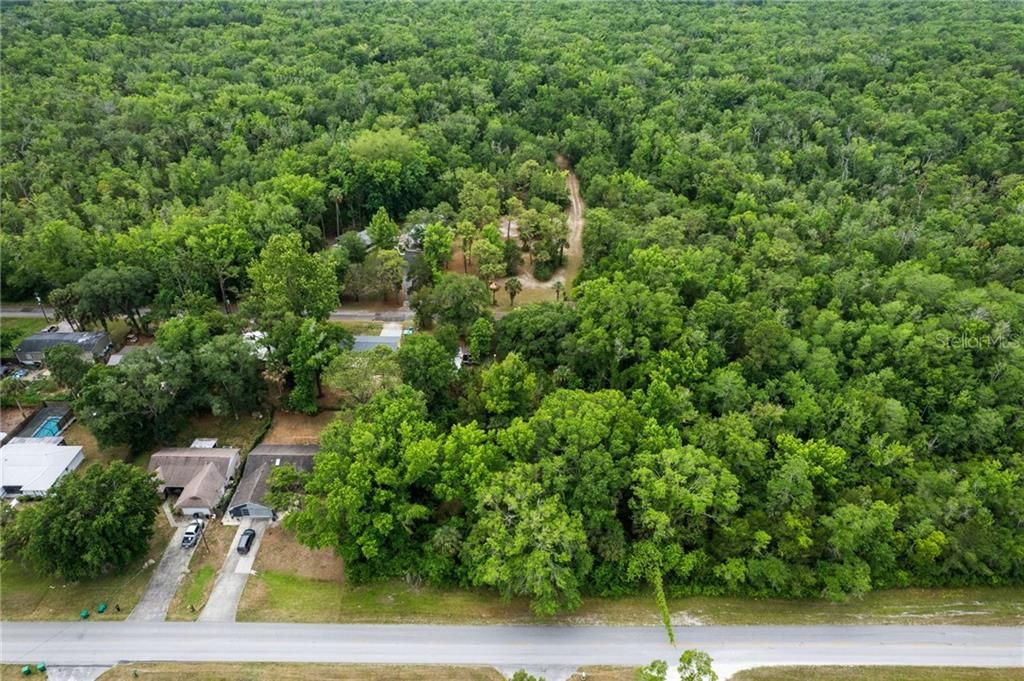 На продажу: $39,900 (0.46 acres)