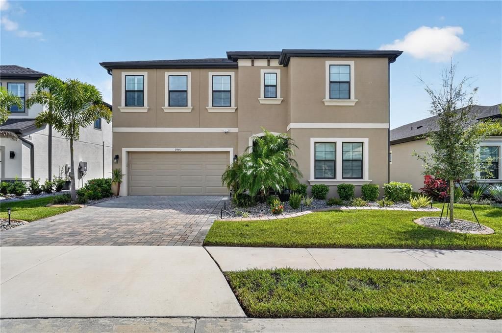 En Venta: $769,900 (5 camas, 3 baños, 3381 Pies cuadrados)