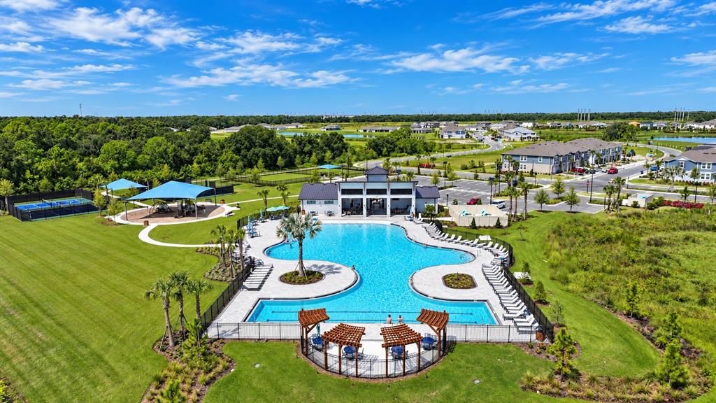 En Venta: $769,900 (5 camas, 3 baños, 3381 Pies cuadrados)