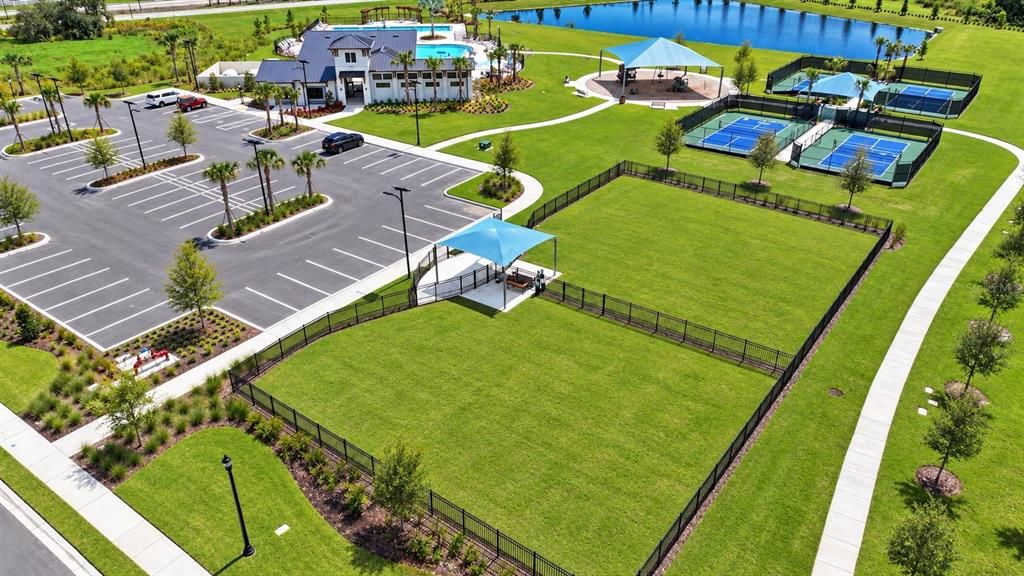 En Venta: $769,900 (5 camas, 3 baños, 3381 Pies cuadrados)