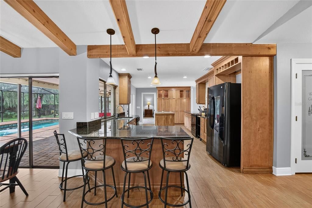 For Sale: $555,000 (4 beds, 2 baths, 2462 Square Feet)