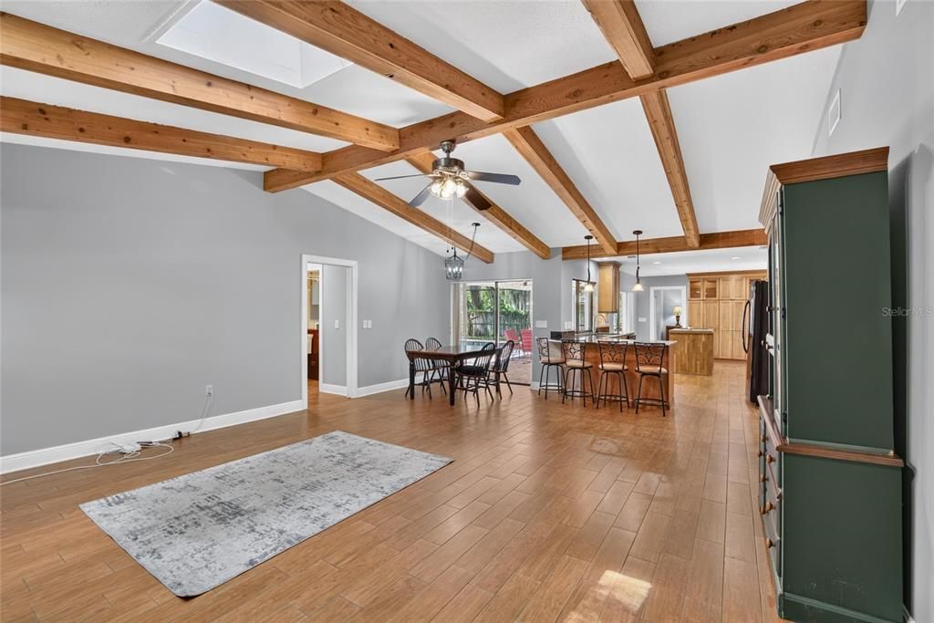 For Sale: $555,000 (4 beds, 2 baths, 2462 Square Feet)